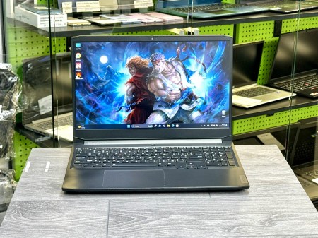 Lenovo Gaming 15ACH6 18